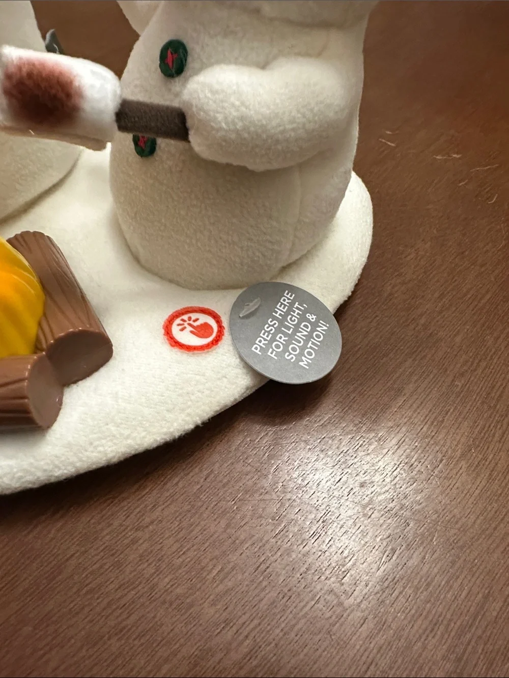 2025 Hallmark Light Sound Motion Roasting Marshmallows Snowmen Plush Holiday - Picture 3 of 10